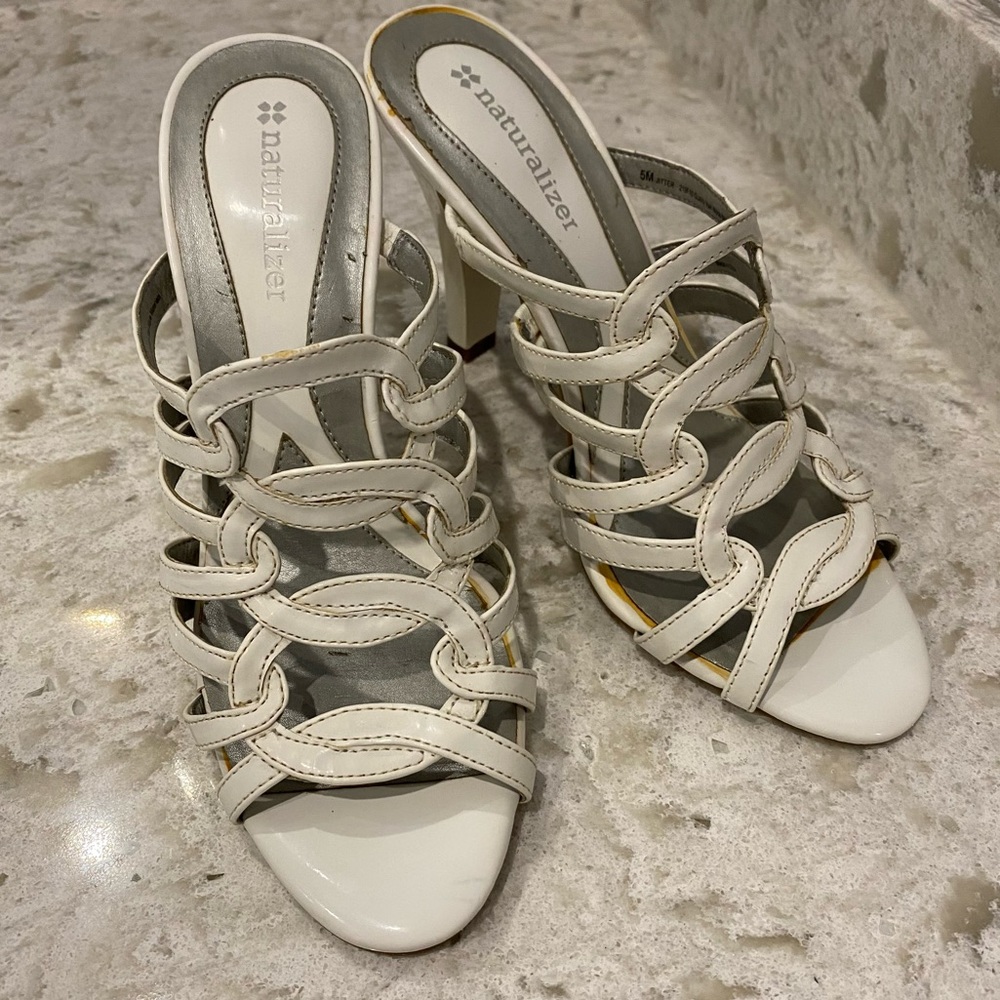 Naturalizer Summer Sandal Heels White Circle Design Size 5